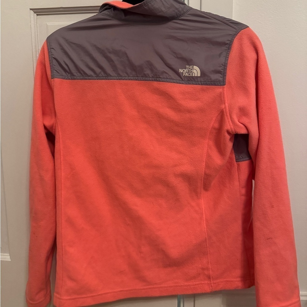 The North Face Fleece Pink & Grey Outerwear Jacket - Picture 3 of 3